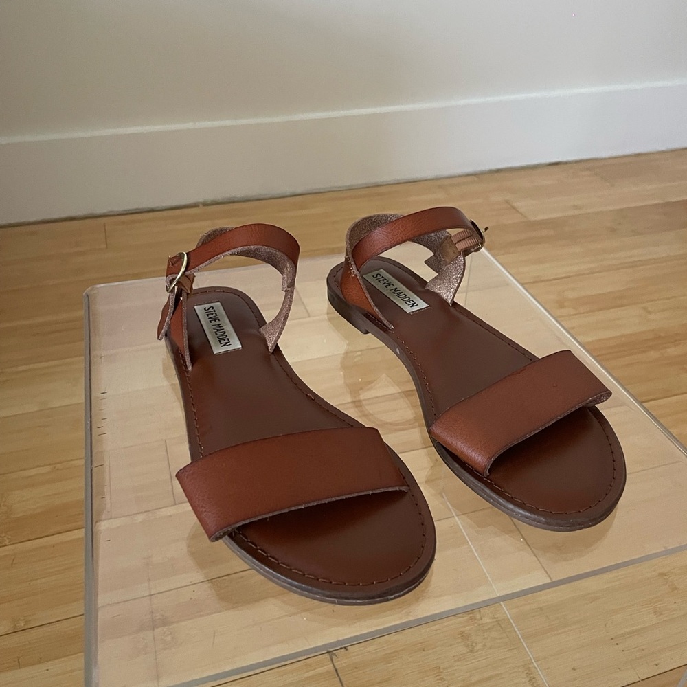 Steve Madden sandals